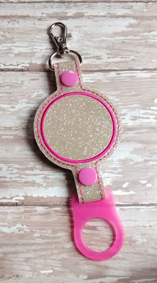 ITH Digital Embroidery Pattern for Combo Blank Circle & Oval 2 Tab Holder, 5X7 Hoop