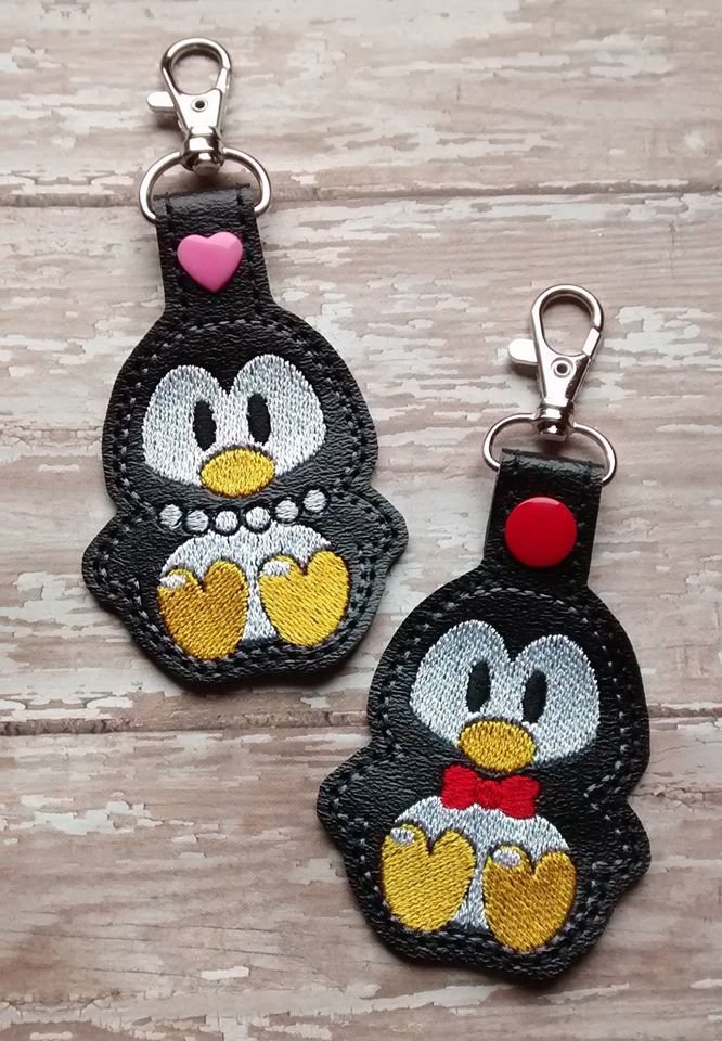 ITH Digital Embroidery Pattern for Set of 2 Penguin Snap Tab / Key Chains, 4X4 Hoop
