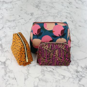 Mason Bag Pattern by Sallie Tomato -  Moda Fabrics
